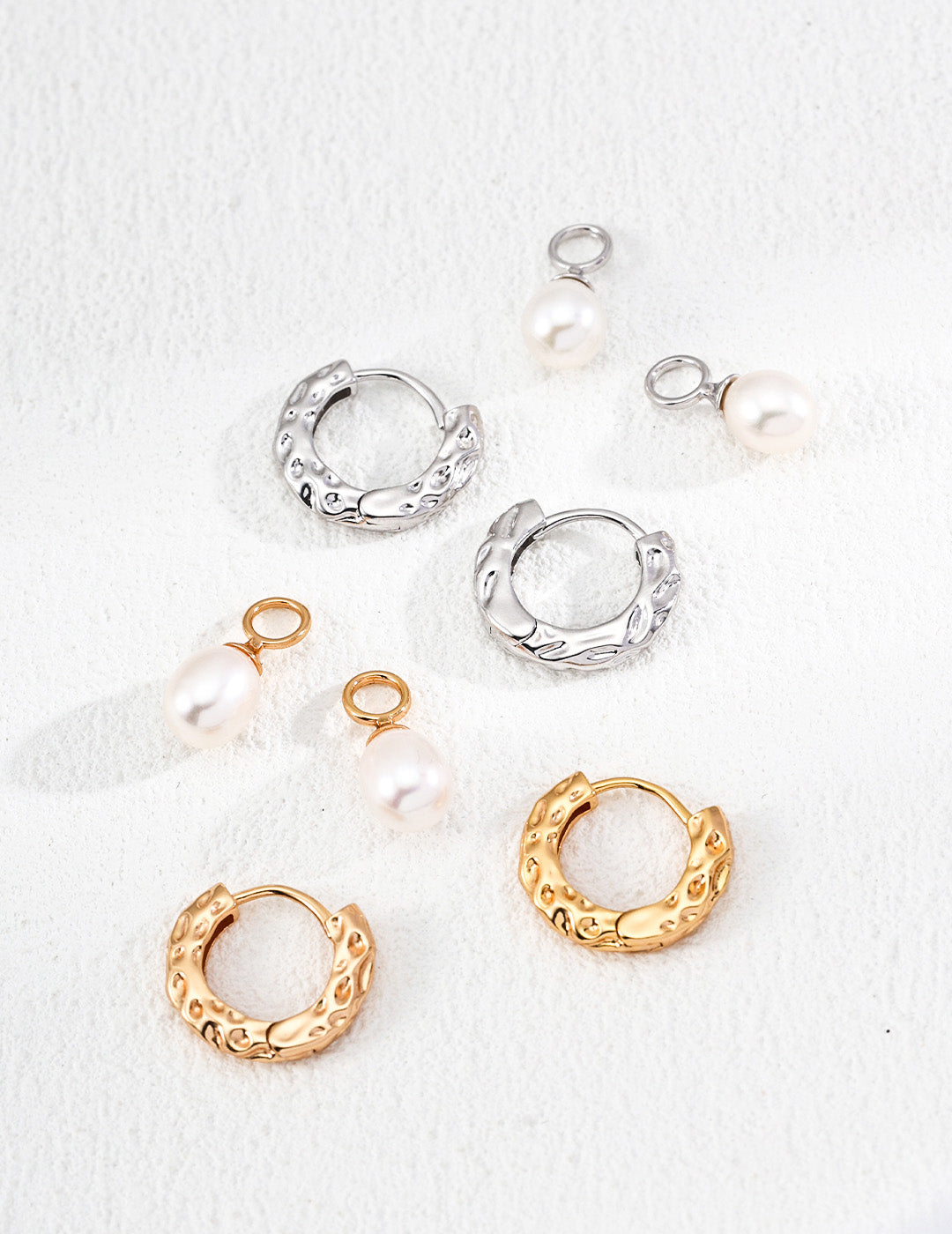 A side-by-side display of both the Vintage Gold and Platinum Silver versions, highlighting the collection's versatile metallic finishes and fine craftsmanship.