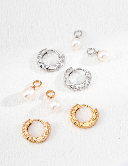A side-by-side display of both the Vintage Gold and Platinum Silver versions, highlighting the collection's versatile metallic finishes and fine craftsmanship.